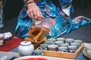 Pitje čaja: zgodovina čajnih obredov